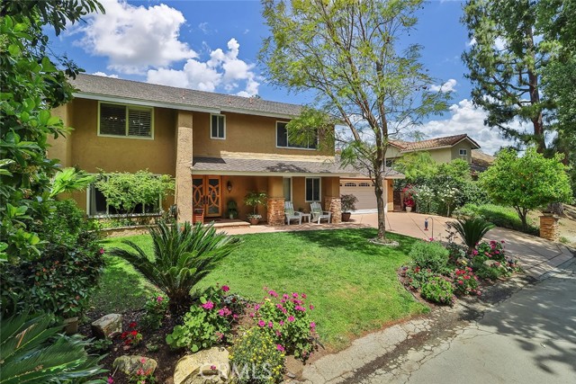 Detail Gallery Image 3 of 60 For 23050 Humming Bird Way, Calabasas,  CA 91302 - 4 Beds | 2/1 Baths