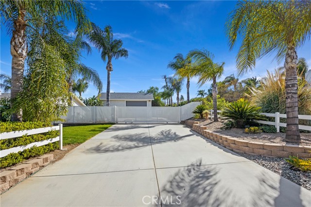 Image 3 for 1700 Liberty Dr, Corona, CA 92881