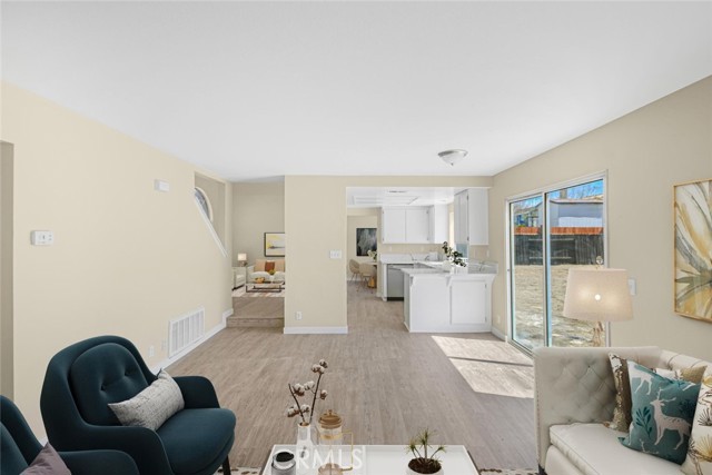 2608 W Oldfield Street, Lancaster CA: https://media.crmls.org/medias/9c5da7e1-4119-462b-bb5c-7aa36c368a4d.jpg