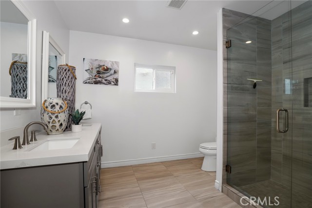 6164 Lorelei Avenue, Lakewood CA: https://media.crmls.org/medias/9c5e3483-49ff-4bea-9a5a-db26ddc057df.jpg