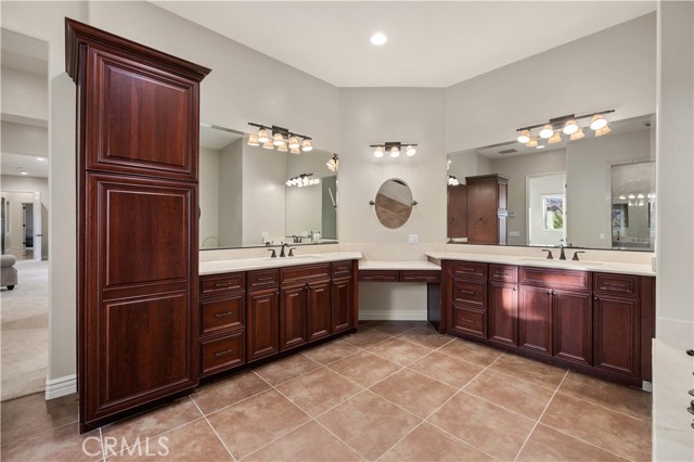 Detail Gallery Image 35 of 65 For 4124 Paddock Way, Lancaster,  CA 93536 - 4 Beds | 5 Baths