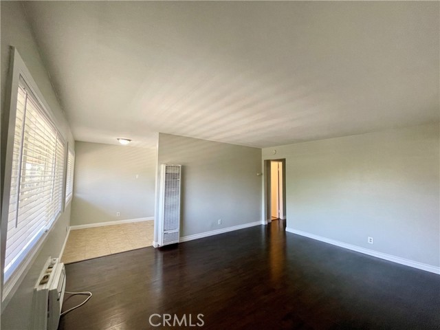 Detail Gallery Image 2 of 14 For 383 Orchid Ln #R,  Pomona,  CA 91766 - 3 Beds | 1 Baths