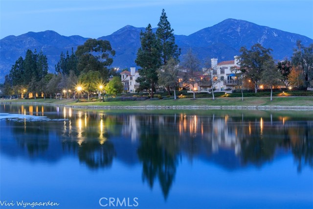 7 Santolina, Rancho Santa Margarita CA: https://media.crmls.org/medias/9c5fca23-aee9-45be-b12b-0f696ccf1af9.jpg