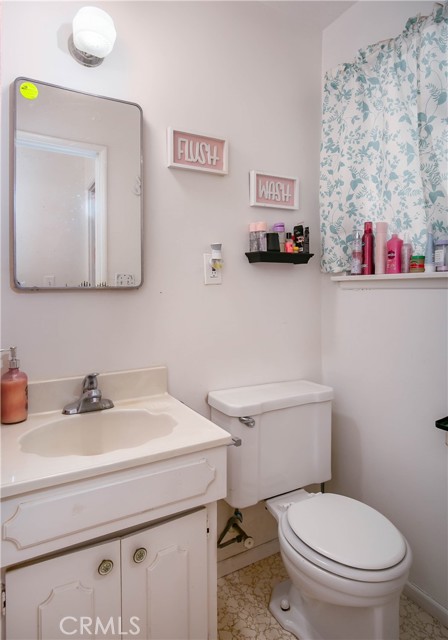 Detail Gallery Image 15 of 19 For 1017 W Avenue H8, Lancaster,  CA 93534 - 4 Beds | 2 Baths