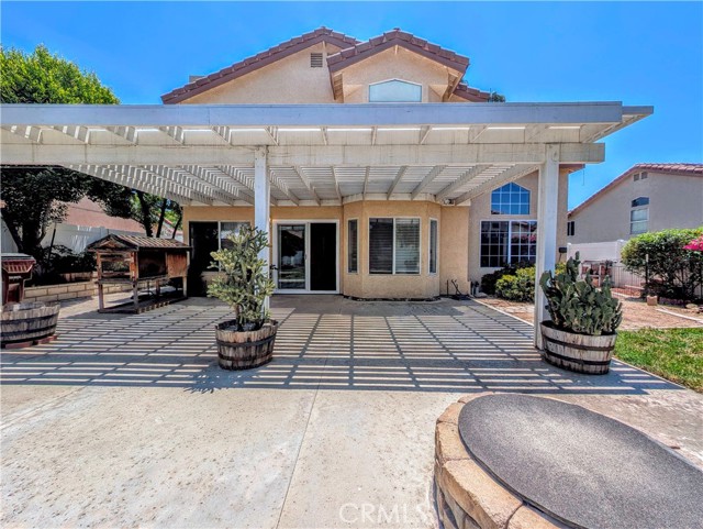 7754 Fox Tail Court, Highland CA: https://media.crmls.org/medias/9c611bd3-7d9f-48f0-8214-be54d05206bd.jpg
