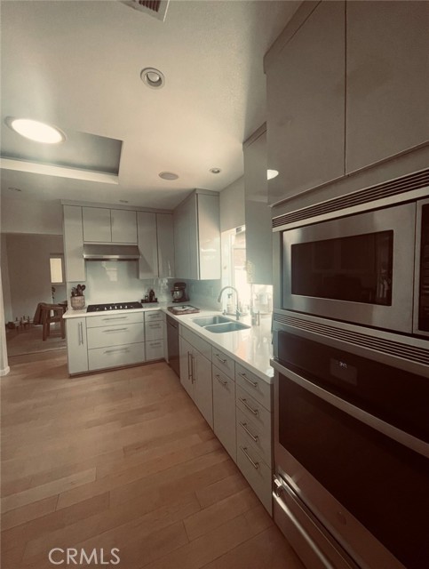 709 Havana Avenue, Long Beach CA: https://media.crmls.org/medias/9c6120ce-95ed-46f6-96de-3eb36b50d461.jpg