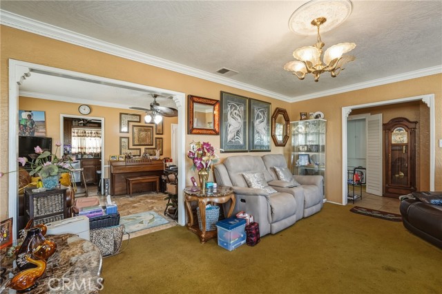 Detail Gallery Image 7 of 19 For 11016 S, Van Ness, Los Angeles,  CA 90047 - 3 Beds | 2 Baths