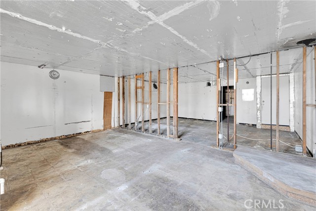 555 Mesquite Road, Pinon Hills CA: https://media.crmls.org/medias/9c61b19f-342a-4d45-aa69-6dec6a6ed603.jpg