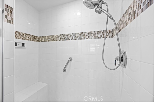 Detail Gallery Image 14 of 20 For 405 Mallorca Ln, Brea,  CA 92823 - 2 Beds | 2 Baths