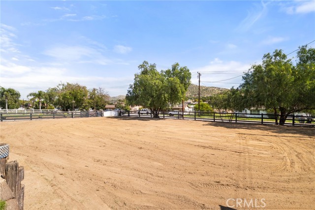 Detail Gallery Image 13 of 75 For 2320 Temescal, Norco,  CA 92860 - 4 Beds | 2 Baths