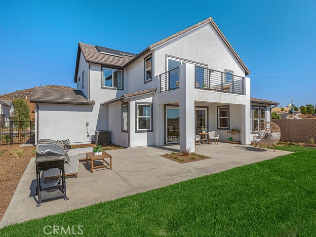 Detail Gallery Image 3 of 40 For 28905 Saddle Cir, Castaic,  CA 91384 - 3 Beds | 2/1 Baths