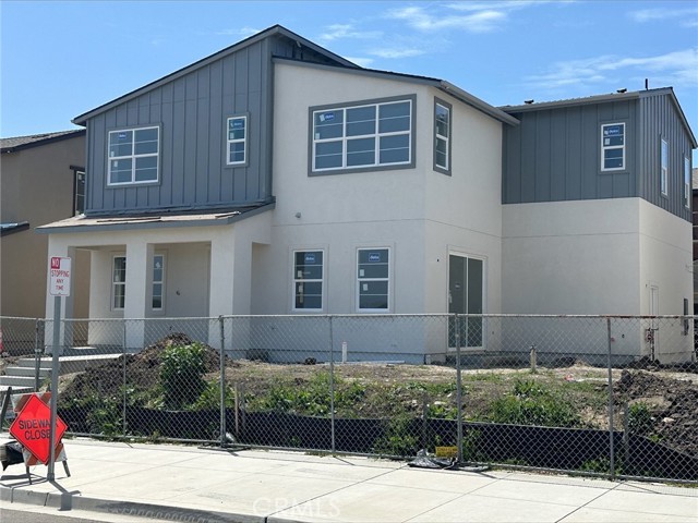 Detail Gallery Image 2 of 6 For 197 Cessna Ct, San Luis Obispo,  CA 93401 - 3 Beds | 2/1 Baths