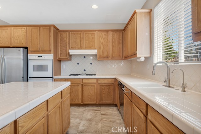Detail Gallery Image 15 of 47 For 7635 N Twining Way, Canoga Park,  CA 91304 - 3 Beds | 2/1 Baths