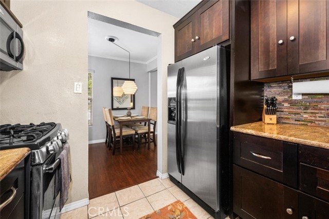 Detail Gallery Image 15 of 33 For 1334 E 1st, Long Beach,  CA 90802 - 2 Beds | 2 Baths