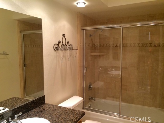 Detail Gallery Image 11 of 22 For 5800 Owensmouth Ave #26,  Woodland Hills,  CA 91367 - 3 Beds | 2 Baths