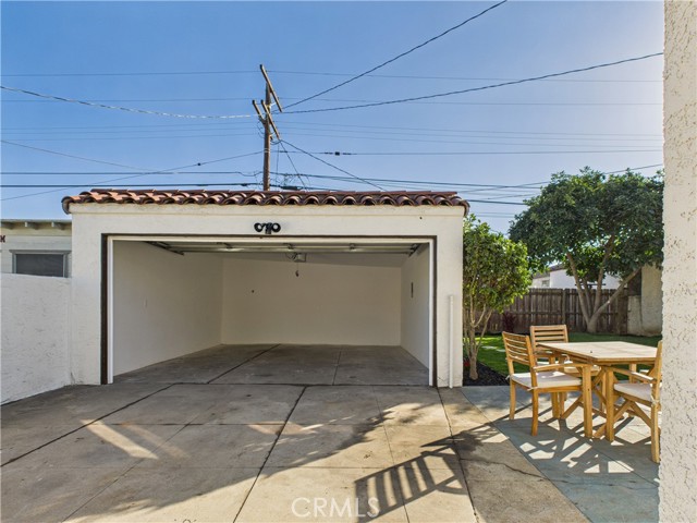 Detail Gallery Image 35 of 39 For 3116 W 78th Pl, Los Angeles,  CA 90043 - 3 Beds | 3 Baths