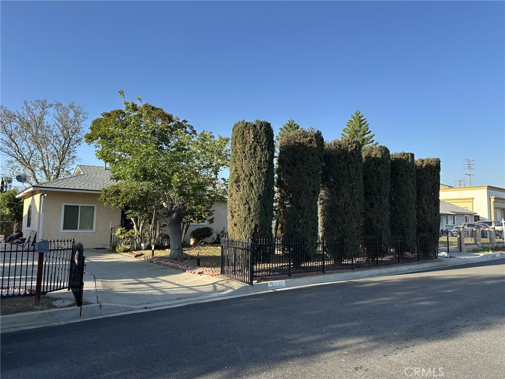 25636 ROSEWOOD Drive