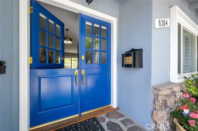 Detail Gallery Image 3 of 21 For 8204 Clemens Ave, West Hills,  CA 91304 - 4 Beds | 3 Baths
