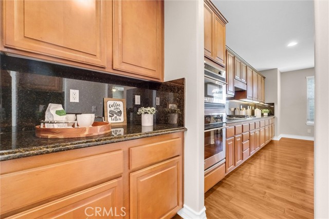 2144 Mulefat Circle, Corona CA: https://media.crmls.org/medias/9c692ebb-7a80-46c4-8180-2df95b9a85ba.jpg