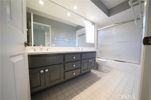 Detail Gallery Image 23 of 34 For 7156 Castle Peak, West Hills,  CA 91307 - 4 Beds | 3 Baths