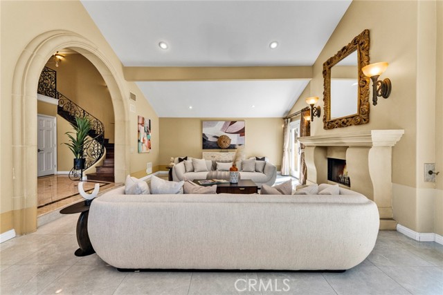 Detail Gallery Image 10 of 49 For 762 Harwood Ct, San Dimas,  CA 91773 - 4 Beds | 3 Baths