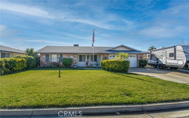 Detail Gallery Image 1 of 25 For 42065 Carnegie Ave, Hemet,  CA 92544 - 3 Beds | 2 Baths