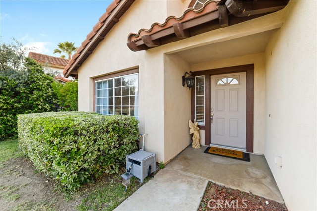 Detail Gallery Image 2 of 32 For 23770 Waterleaf Cir, Moreno Valley,  CA 92557 - 3 Beds | 2 Baths