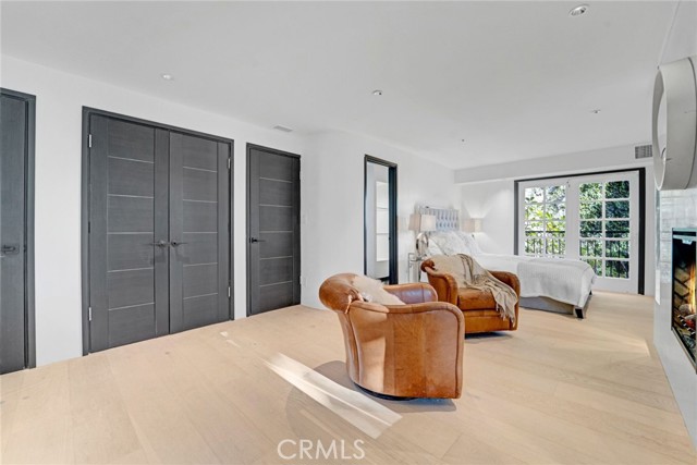 Detail Gallery Image 31 of 34 For 1782 Viewmont Dr, Los Angeles,  CA 90069 - 3 Beds | 4/1 Baths