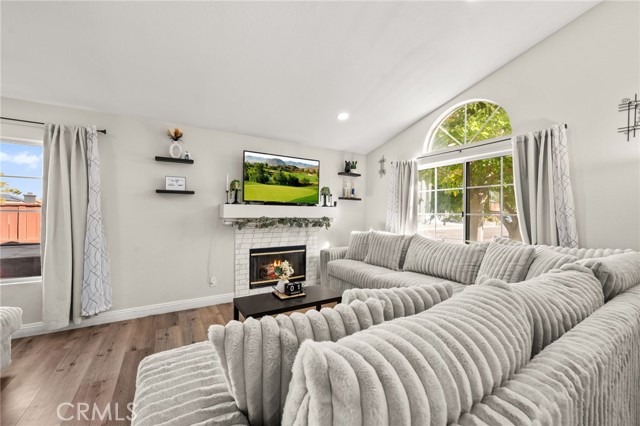 Detail Gallery Image 5 of 32 For 13196 Oberlin, Victorville,  CA 92392 - 3 Beds | 2 Baths