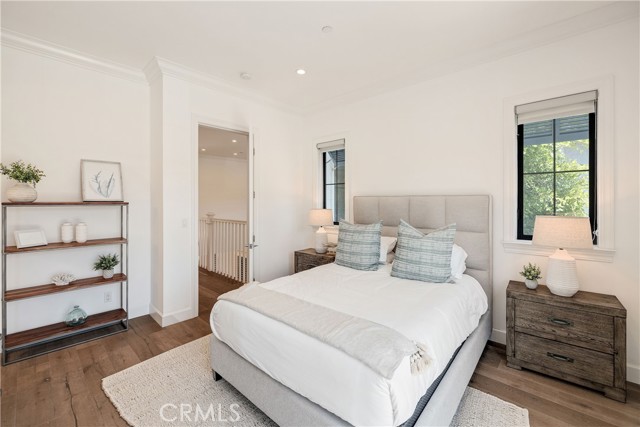 2001 Oak Avenue, Manhattan Beach, California 90266, 5 Bedrooms Bedrooms, ,5 BathroomsBathrooms,Residential,For Sale,Oak,SB25183354