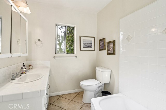 Detail Gallery Image 30 of 39 For 10509 Silverton, Tujunga,  CA 91042 - 4 Beds | 3 Baths