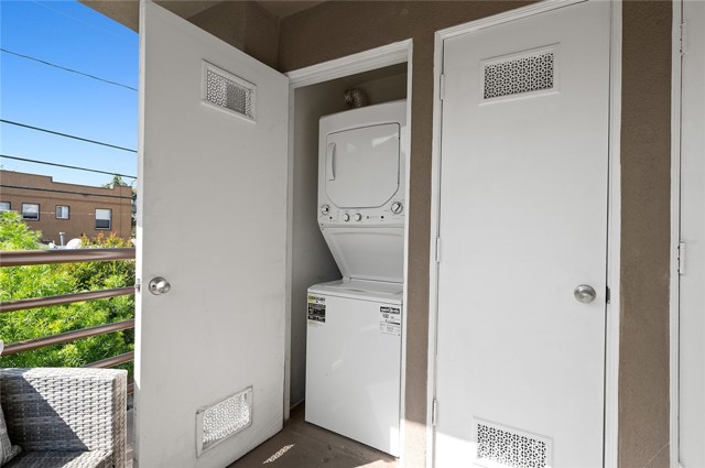 Detail Gallery Image 14 of 32 For 707 W 4th St #1,  Long Beach,  CA 90802 - 0 Beds | 1 Baths