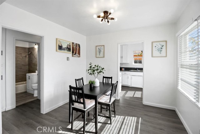 14025 Lanark Street photo 3