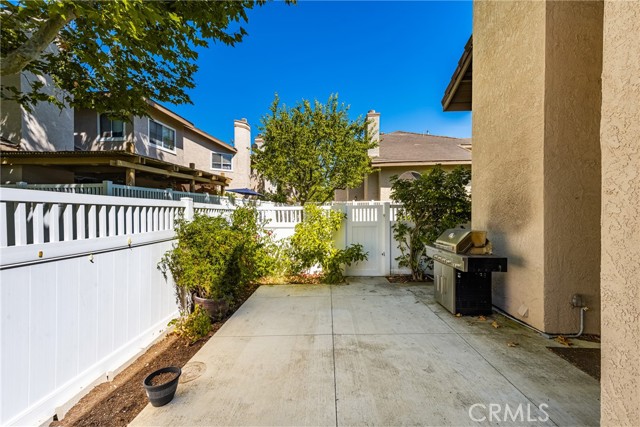 24343 Landover Road, Laguna Hills CA: https://media.crmls.org/medias/9c7100f7-3236-4bde-91c0-2a694f2789fd.jpg