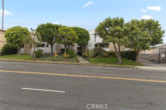 Detail Gallery Image 31 of 31 For 10521 National Bld #101,  Los Angeles,  CA 90034 - 2 Beds | 2 Baths