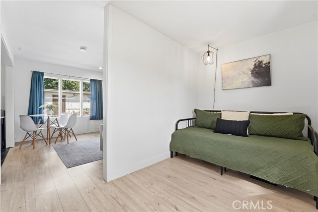 Detail Gallery Image 19 of 23 For 2157 Gale Ave, Long Beach,  CA 90810 - 4 Beds | 3 Baths