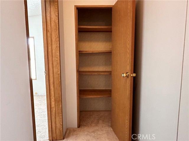 1500 Held Drive, Modesto CA: https://media.crmls.org/medias/9c7227cb-9b48-47bb-a865-0b1c23507212.jpg
