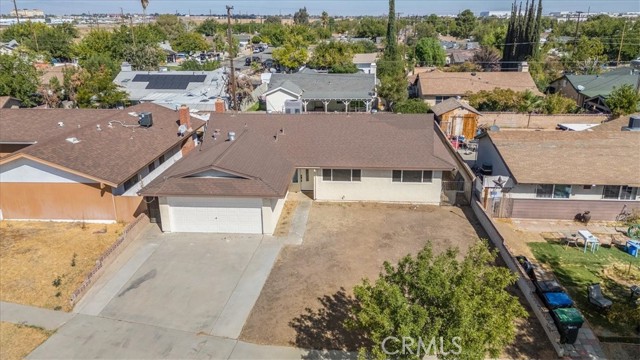 Detail Gallery Image 2 of 32 For 133 E Avenue Q4, Palmdale,  CA 93550 - 4 Beds | 2 Baths