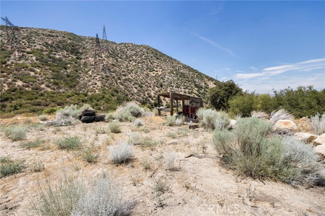 2 Aliso Canyon Road, Acton CA: https://media.crmls.org/medias/9c7295ce-f2f5-4a8a-93b6-6dd63a76ce01.jpg