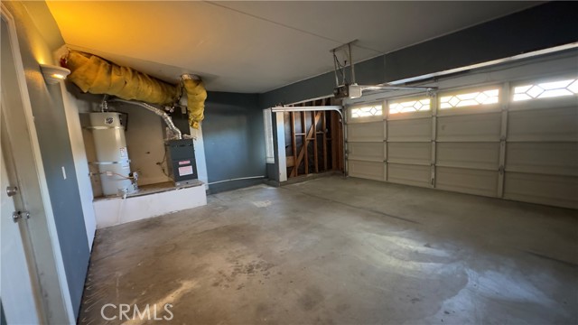 Detail Gallery Image 14 of 18 For 16413 Saddlebrook Ln, Moreno Valley,  CA 92551 - 3 Beds | 2/1 Baths