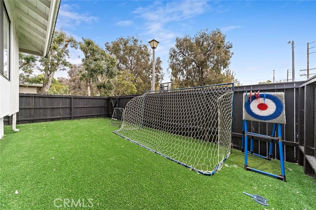 Detail Gallery Image 40 of 42 For 5681 E. Colorado St, Long Beach,  CA 90814 - 3 Beds | 2/1 Baths