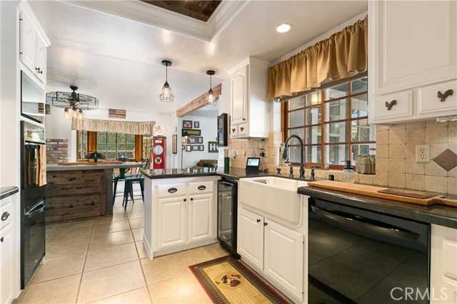 Detail Gallery Image 20 of 50 For 1261 N Tippetts, Anaheim,  CA 92807 - 4 Beds | 2/1 Baths