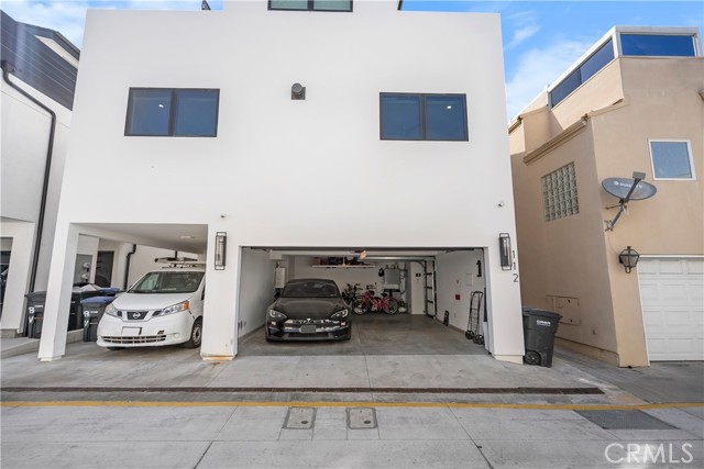 112 30th Street, Newport Beach CA: https://media.crmls.org/medias/9c75aa31-b92a-4600-8c7b-6acc7a6b22e4.jpg