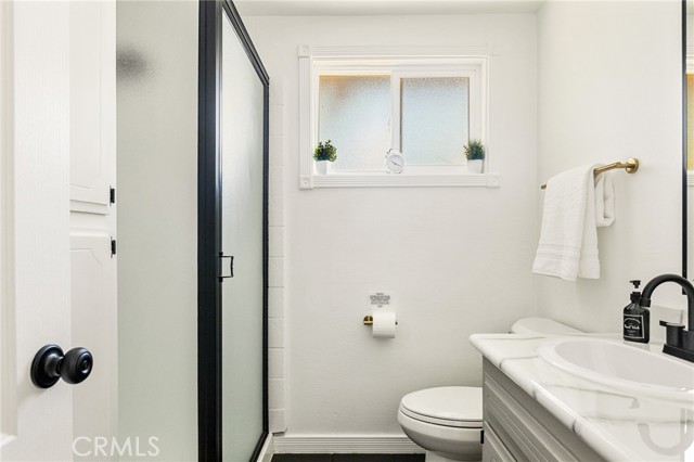 1296 Calgary Drive, Lake Arrowhead CA: https://media.crmls.org/medias/9c7779ce-337b-4332-bf63-e14a3a946c13.jpg
