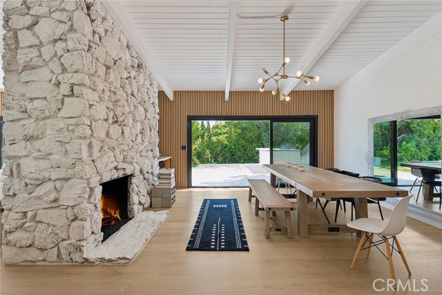 Detail Gallery Image 10 of 53 For 5700 El Canon Ave, Woodland Hills,  CA 91367 - 3 Beds | 3 Baths