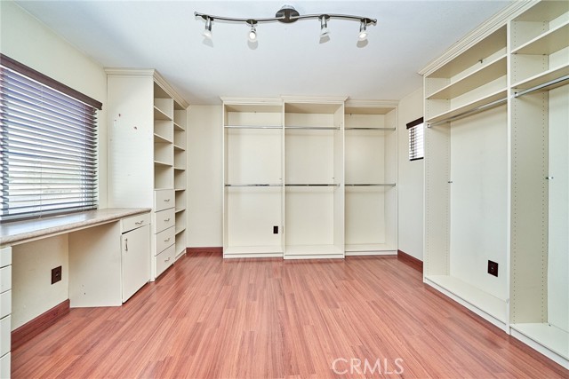 Detail Gallery Image 33 of 54 For 13010 Banning, Victorville,  CA 92392 - 5 Beds | 3 Baths