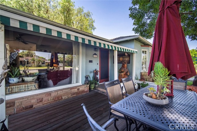 132 N Jewell Place, Orange CA: https://media.crmls.org/medias/9c792d20-7521-4d82-adf1-ebd0bd6b9658.jpg