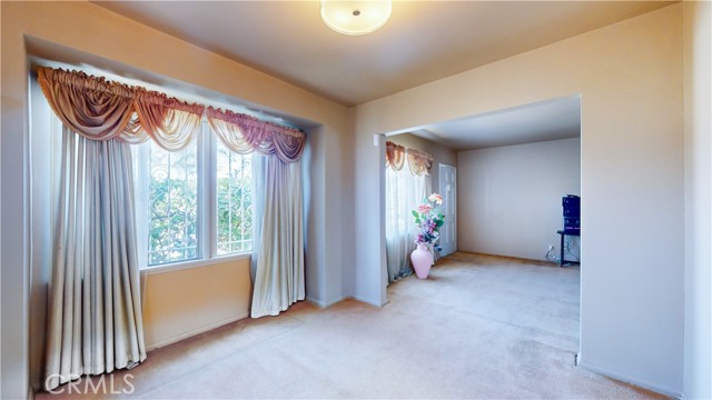 Detail Gallery Image 11 of 33 For 1934 W 108th St, Los Angeles,  CA 90047 - 4 Beds | 2 Baths