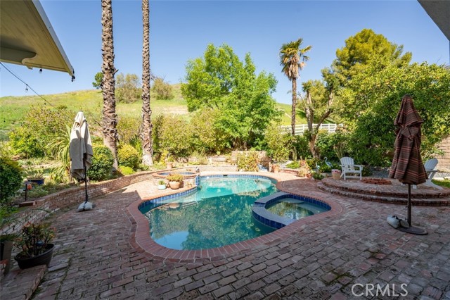 27093 Esward Drive, Calabasas CA: https://media.crmls.org/medias/9c7a4a86-4a97-4a2c-930c-c7138164e662.jpg