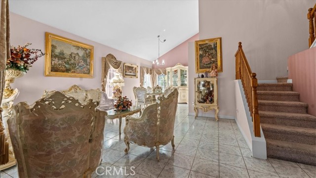 Detail Gallery Image 6 of 39 For 2208 Coachman Cir, Corona,  CA 92881 - 5 Beds | 3 Baths